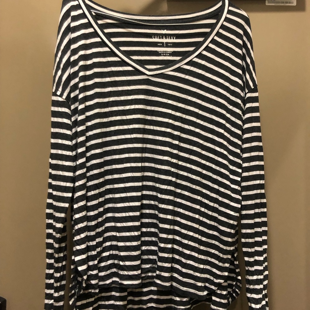 AE soft & sexy top